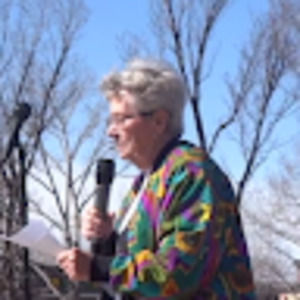 Meet your Posher, Loraleigh